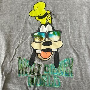 Disney Graphic TShirt Gray Size XL